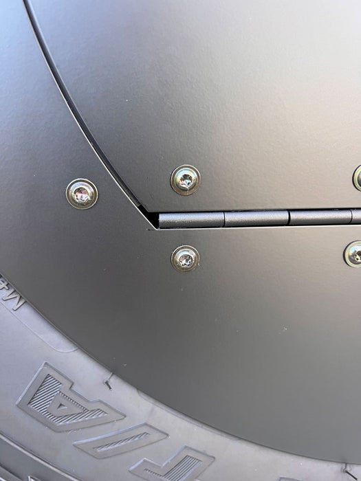 G-Wagen-Spare-Wheel-Cover-hinge-detail