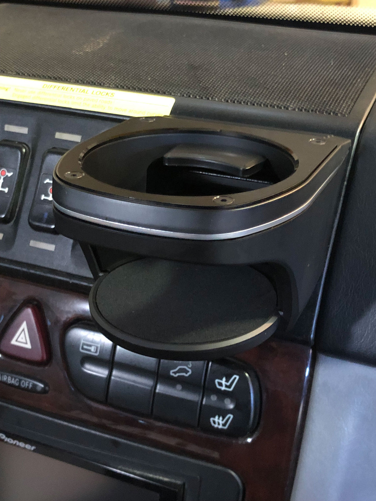 Air Vent mounted Cup Holder for Mercedes G-Wagen W463 2002 - 2018 