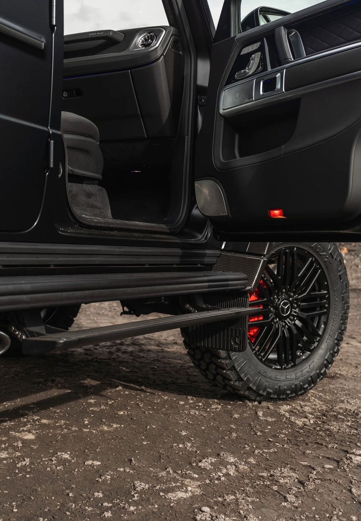 GWagen 4x4 Squared W463A G550 & G63 Electric Running Boards Side Steps ...