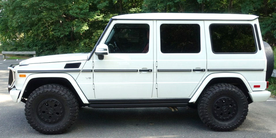 Hutchinson Beadlock wheels matte black 16" mounted on Mercedes Gwagon G550 2015 white